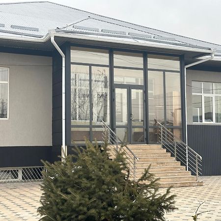 Sunny Hostel Osh Exterior photo